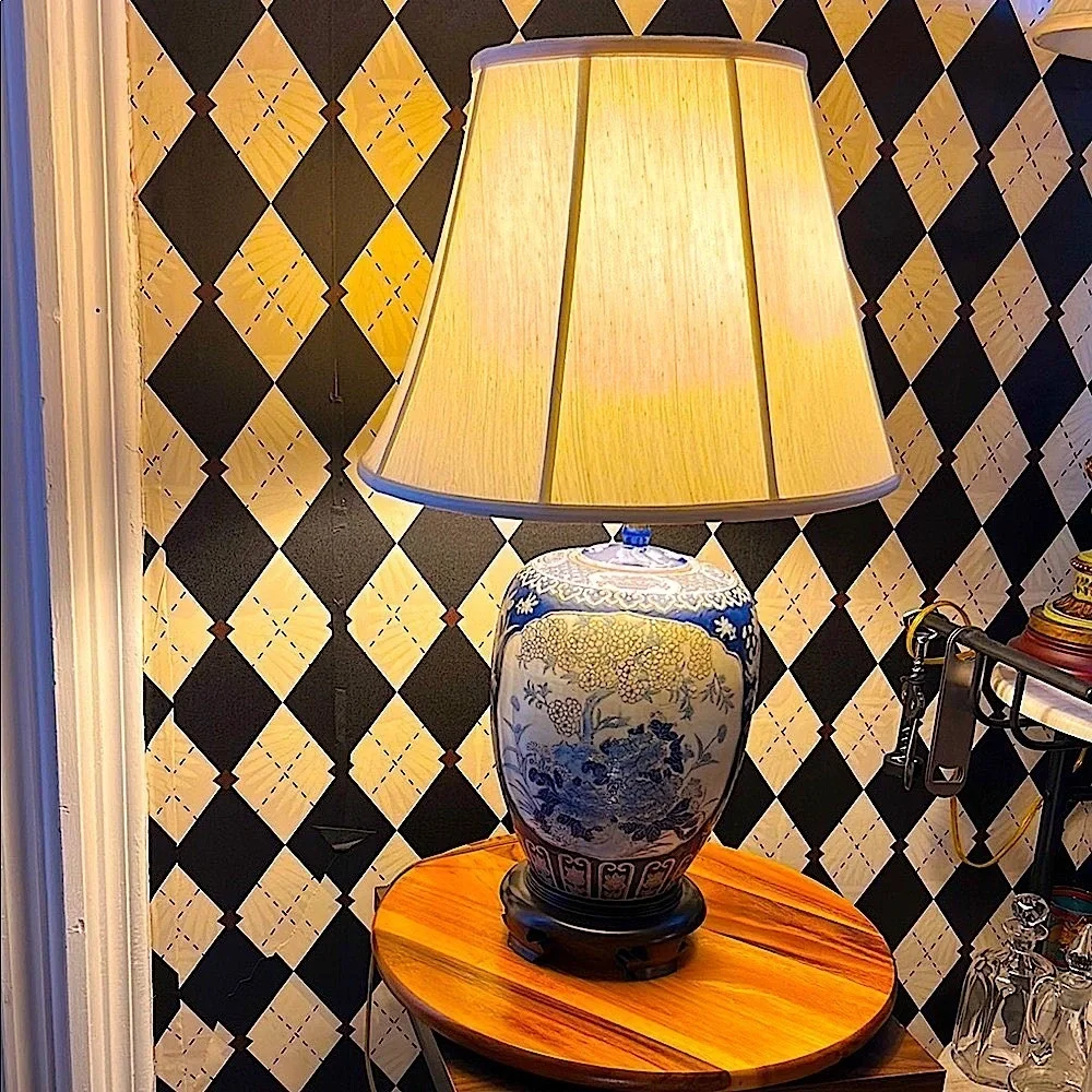 Vintage Chinoiserie Textured Table Lamp – Cultured‎ Elegance